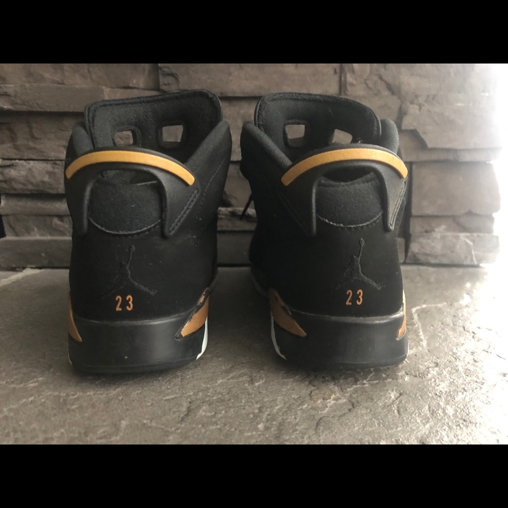 Nike Jordan’s - size 3Y